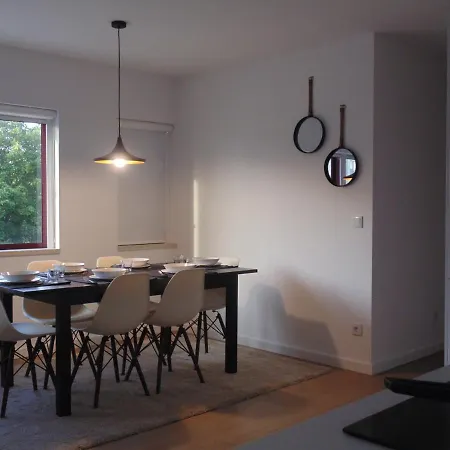Dream Modern House דירה